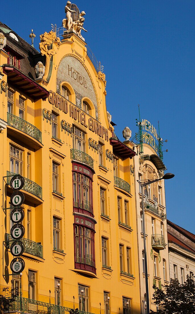 Art Nouveau statues on the gable of the Grand Hotel Europa, near Wenceslas Square, Nove Mesto, Prague, Bohemia, Czech Republic, Europe