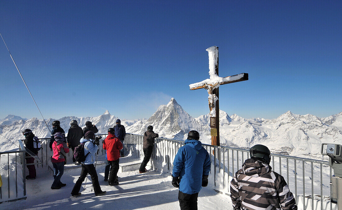 auf dem kleinem Matterhorn, Blick vom Mont Blanc bis Matterhorn, Zermatt, Wallis, Schweiz