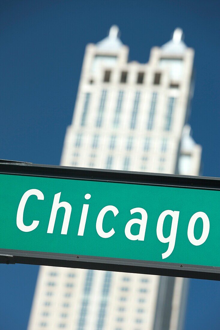 CHICAGO STREET SIGN NORTH MICHIGAN AVENUE DOWNTOWN CHICAGO ILLINOIS USA