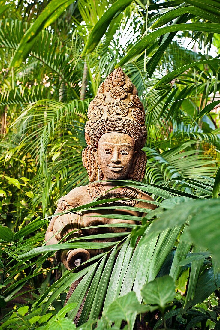Statue, Ko Samui Island, Thailand, Asia.