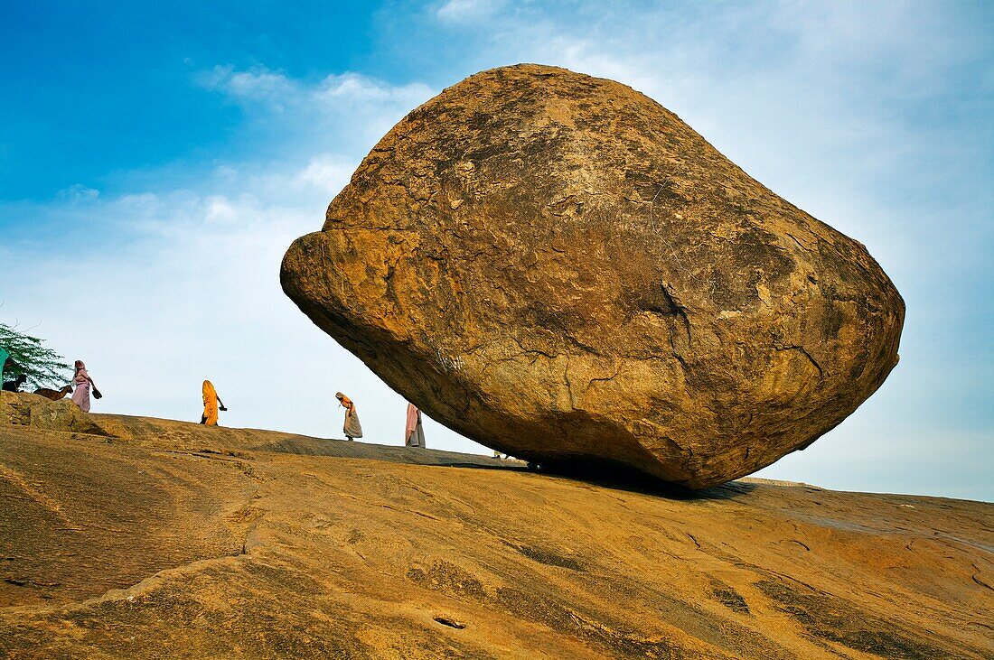 Krishna´s butter ball dangerously balanced boulder, Mahabalipuram Mamallapuram, Tamil Nadu , India.