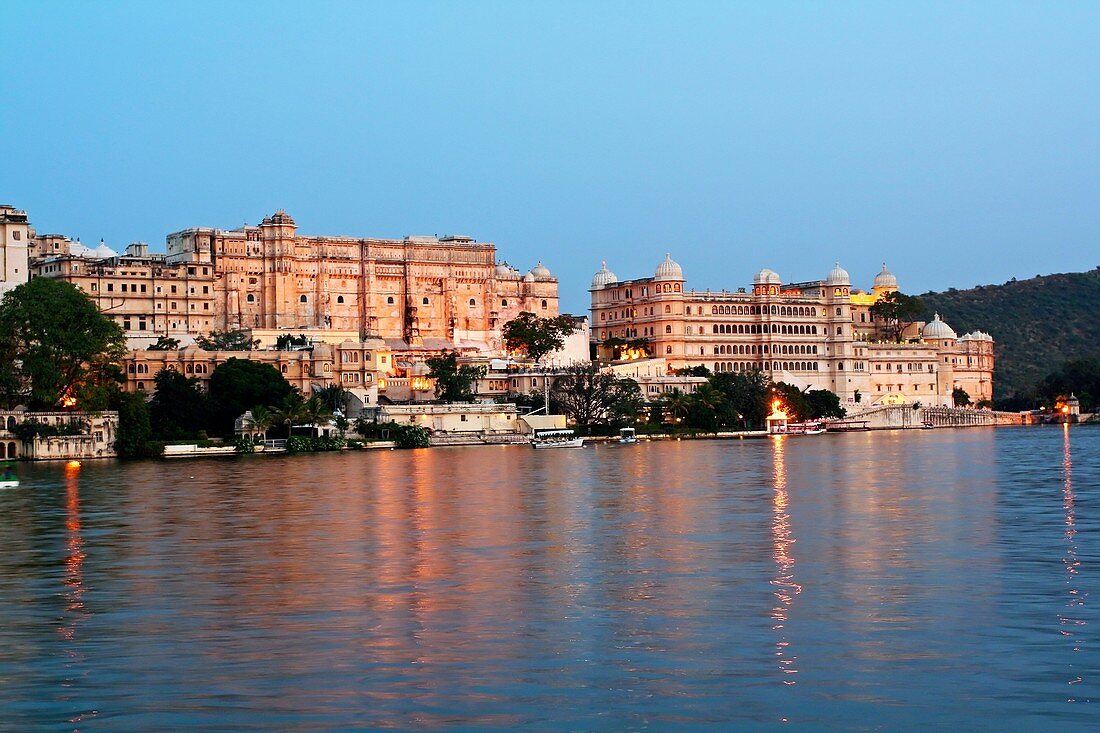 The City Palace, Lake Pichola  Udaipur  Rajasthan  India.
