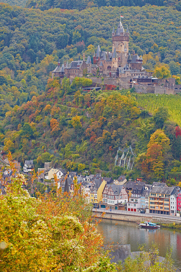 View of Reichsburg castle, Cochem castle, built about 1100 under Pfalzgraf Ezzo and Cochem, Mosel, Rhineland-Palatinate, Germany, Europe