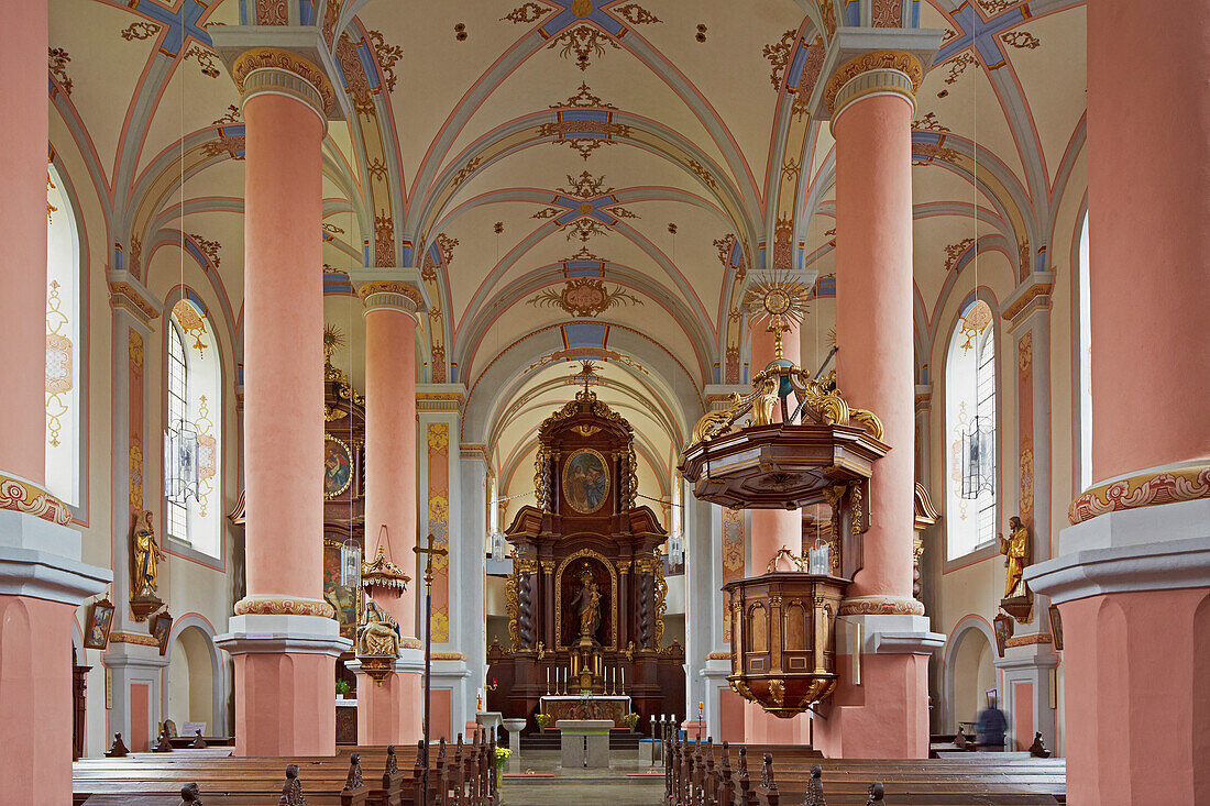 Barocke Klosterkirche der Karmeliter in Beilstein an der Mosel, Rheinland-Pfalz, Deutschland, Europa