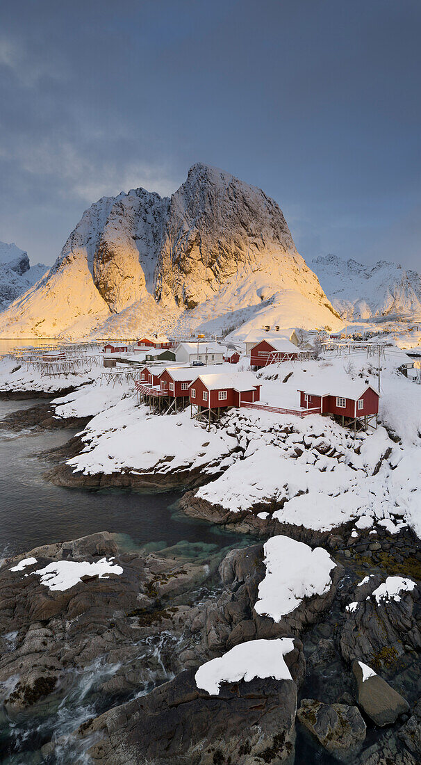 Hamnoy in a winter landscape, Reine, Lilandstindan, Moskenesoya, Lofoten, Nordland, Norway