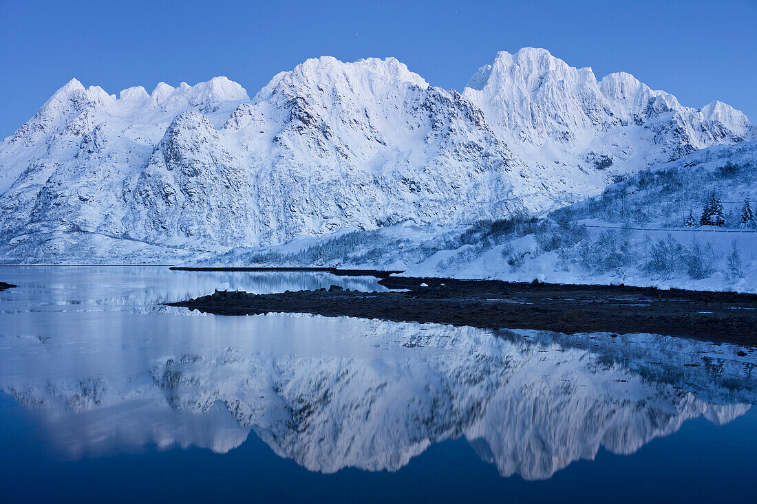 Sildpollneset, Vestpollen, Austnesfjorden, Austvagoya, Lofoten, Nordland, Norway