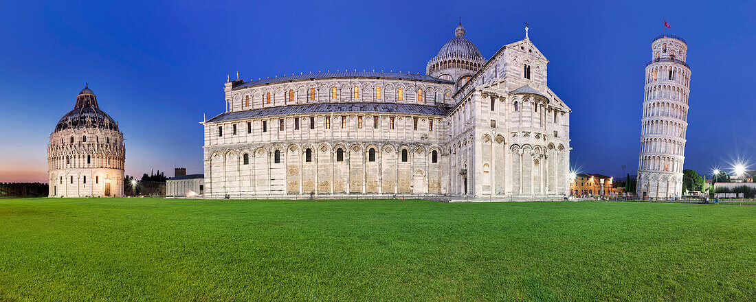 Panorama of the Piazza del Duomo in Pisa with the famous Leaning Tower, the Cathedral Santa Maria Assunta and the Baptistery, Tuscany, Italy