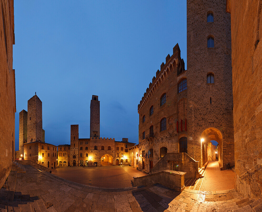 Towers and town hall on Piazza del Duomo square at night, San Gimignano, hill town, UNESCO World Heritage Site, province of Siena, Tuscany, Italy, Europe