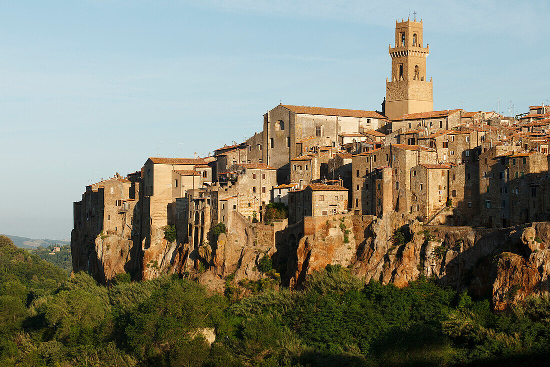 Pitigliano, hill town, province of Grosseto, Tuscany, Italy, Europe