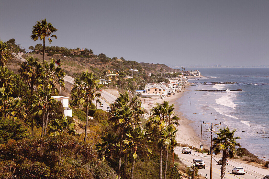 USA, California, Malibu, a view of the Malibu coast and the Pacific Coast Highway, Santa Monica in the distance