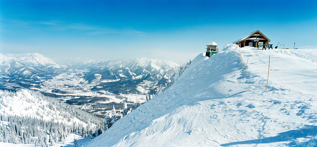 CANADA, ski patrol hut at Fernie Ski Resort, blue sky