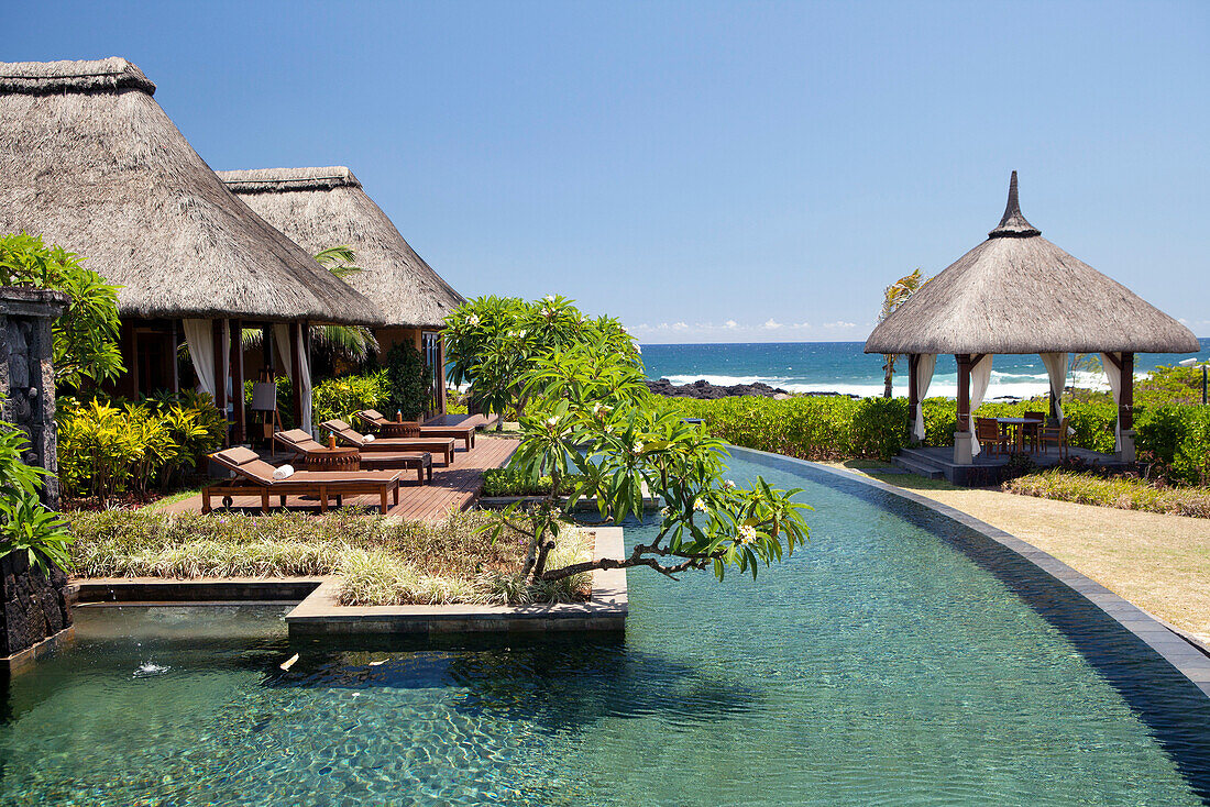 MAURITIUS, Chemin Grenier, South Coast, a luxury suit and private pool at the Hotel Shanti Maurice