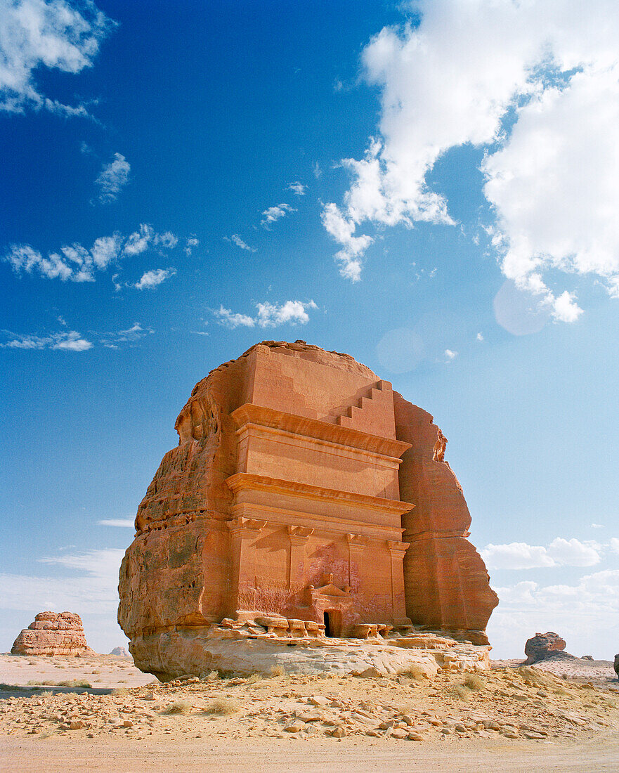 SAUDIA ARABIA, Madain Salah, Nabatean Tombs in a vast landscape