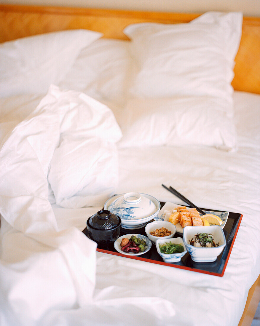 SINGAPORE, Ritz Calton, Japanese breakfast served in bed