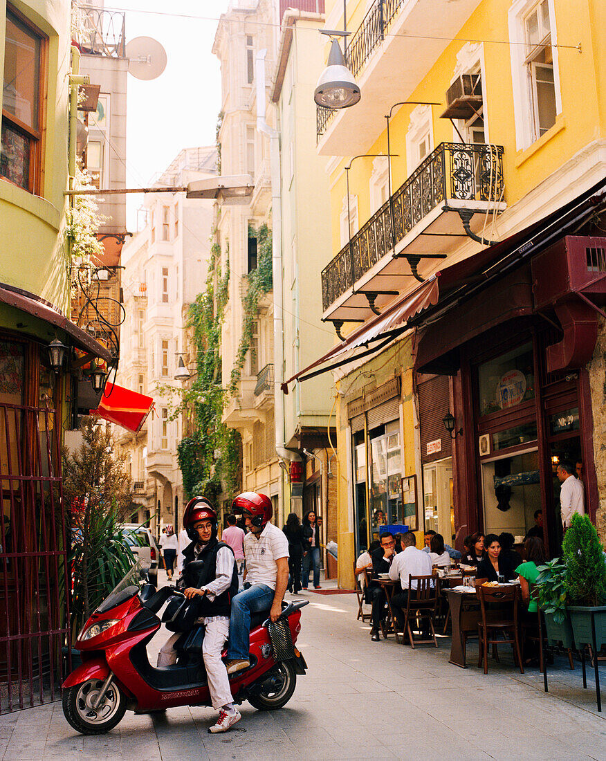 TURKEY, Istanbul, street scene of Beyoglu District with large group of people
