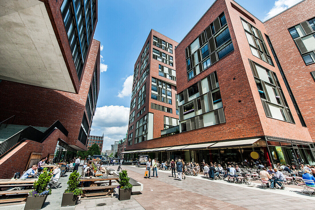 Residential und business building, Uberseequartier, Hafencity, Hamburg, Germany