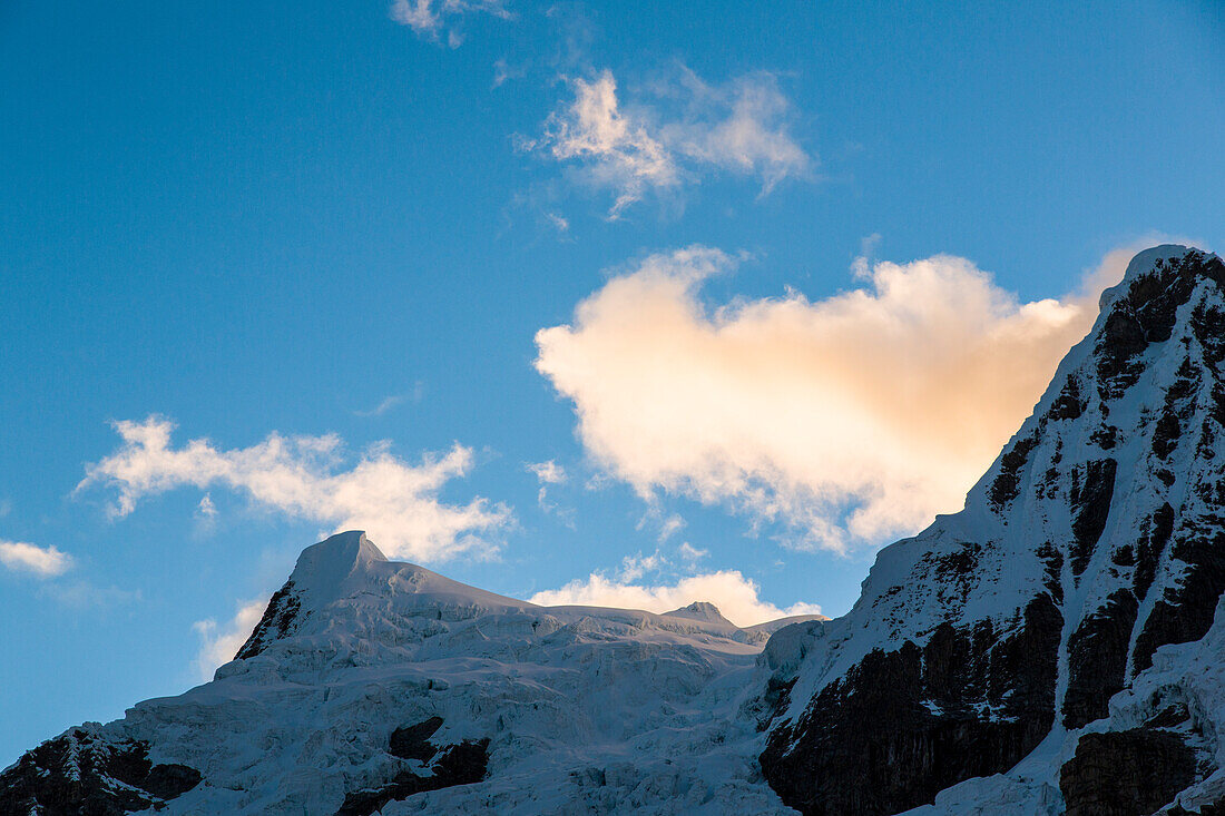 Caraz im Abendlicht, Paron Tal, Caraz, Huaraz, Ancash, Cordillera Blanca, Peru