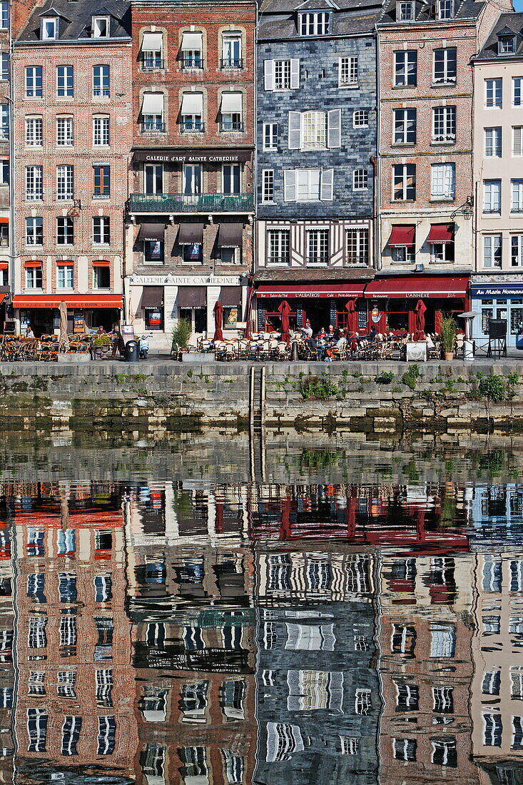 Vieux Bassin, das alte Becken des Hafen, Honfleur, Basse-Normandie, Normandie, Frankreich
