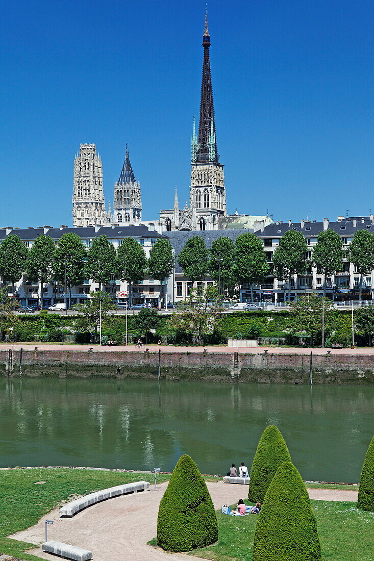 Ile Lacroix in the Seine and the cathedral of Rouen, Normandy, France