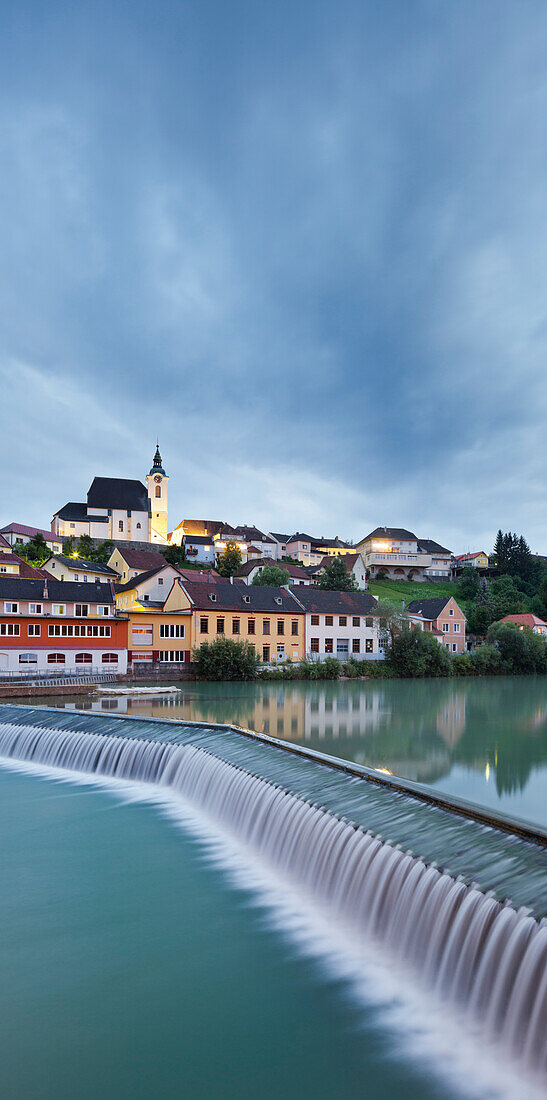 Grünburg, Fluß Steyr, Oberösterreich, Österreich