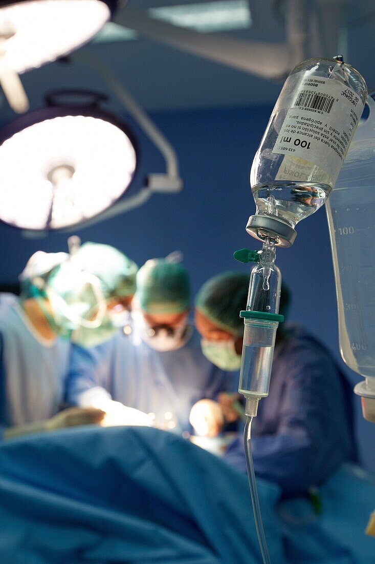 Surgeons, Vascular Operating Room, Surgery, Hospital Donostia, San Sebastian, Gipuzkoa, Basque Country, Spain
