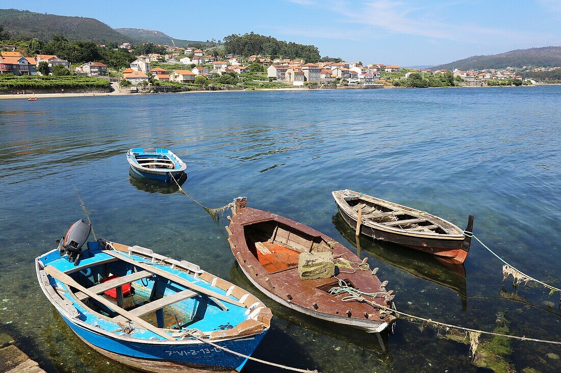 Yachthafen, Combarro, Poio, Ria de Pontevedra, Provinz Pontevedra, Galicien, Spanien.