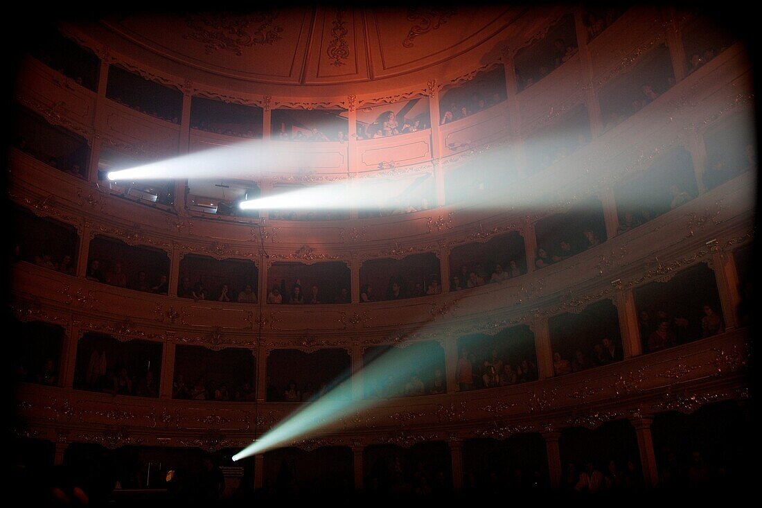 Concert in theatre