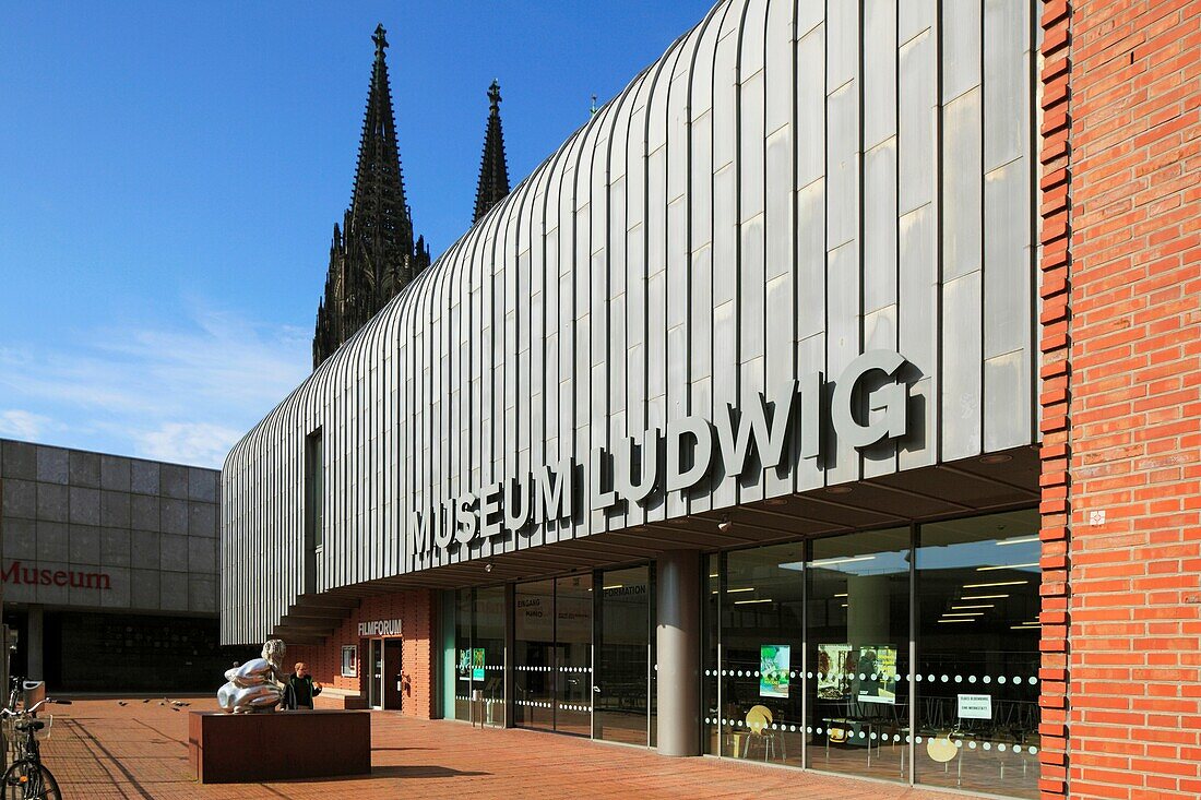 D-Cologne, Rhine, Rhineland, North Rhine-Westphalia, NRW, Museum Ludwig, art museum, Cologne Cathedral, church towers