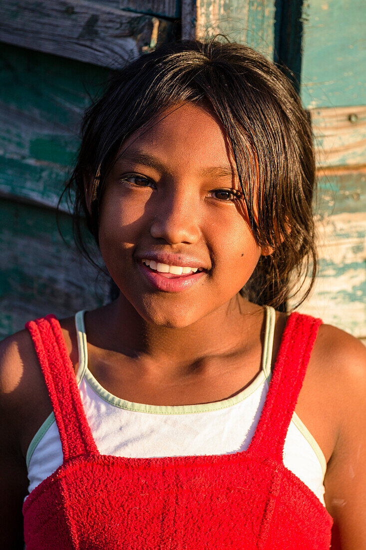 Madagascan girl from the Bara tribe, Ranohira, South Madagascar, Africa