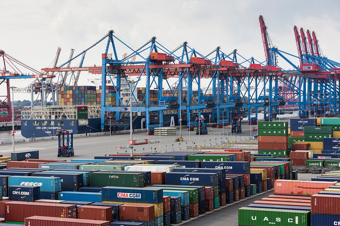 View of the block storage and Burchardkai in Hamburg, Burchardkai, Hamburg, Germany