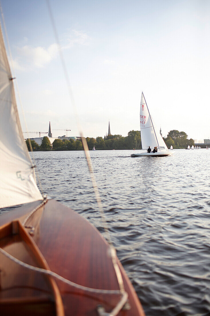 Sailing boats on the Outer Alster Lake, Aussenalster, Hamburg, Germany
