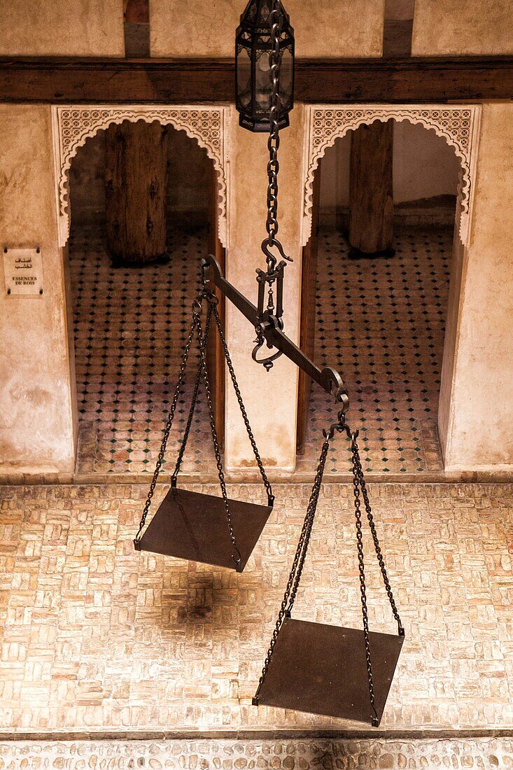 Kingdom of Morocco, Fes, Fes el Bali, Medina of Fes - listed by UNESCO as a world heritage site in 1981, Fondouk el-Nejjarine, Museum of Wooden Arts and Crafts, weighing scale in the courtyard