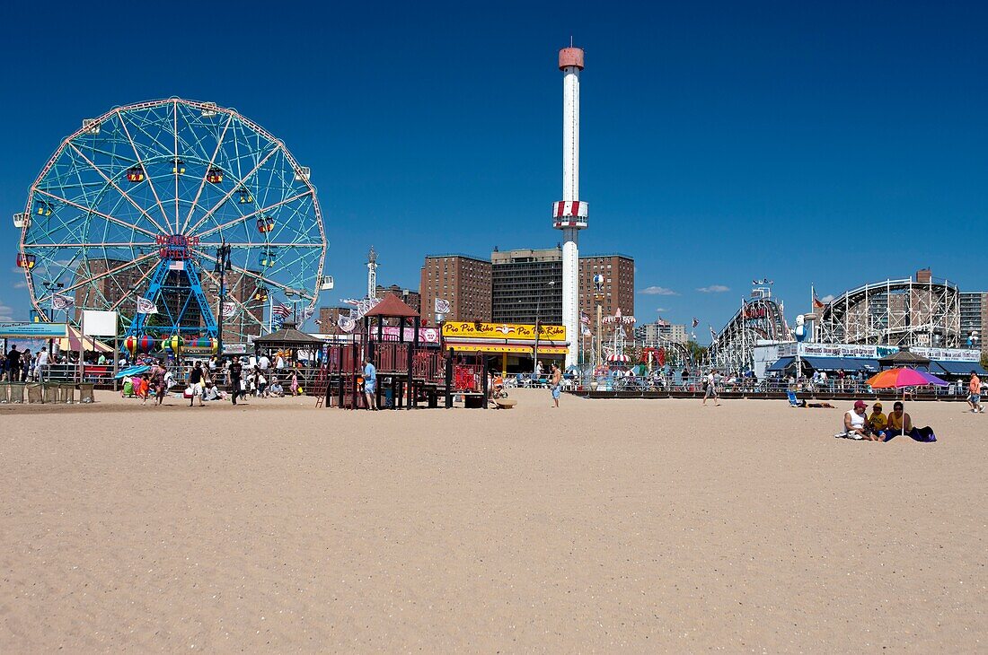 BEACH CONEY ISLAND BROOKLYN NEW YORK CITY USA