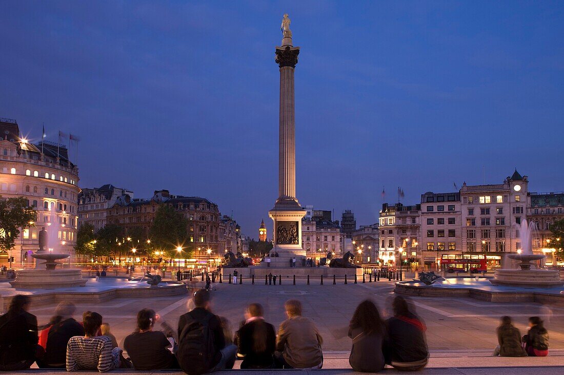 LORD NELSON COLUMN TRAFALGAR SQUARE LONDON ENGLAND UK