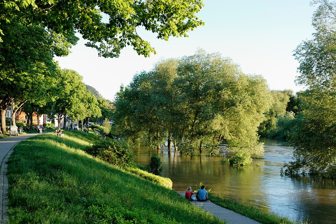 Saale, Wenigenjenaer Ufer, Jena, Thüringen, Deutschland