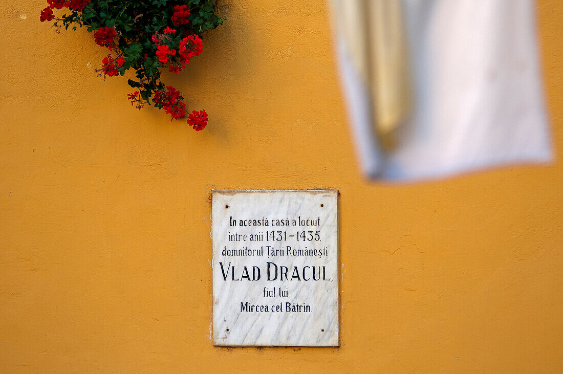 Geburtsort von Vlad Dracul, Häuserzeile in der Altstadt, Sighisoara, Transylvanien, Rumänien