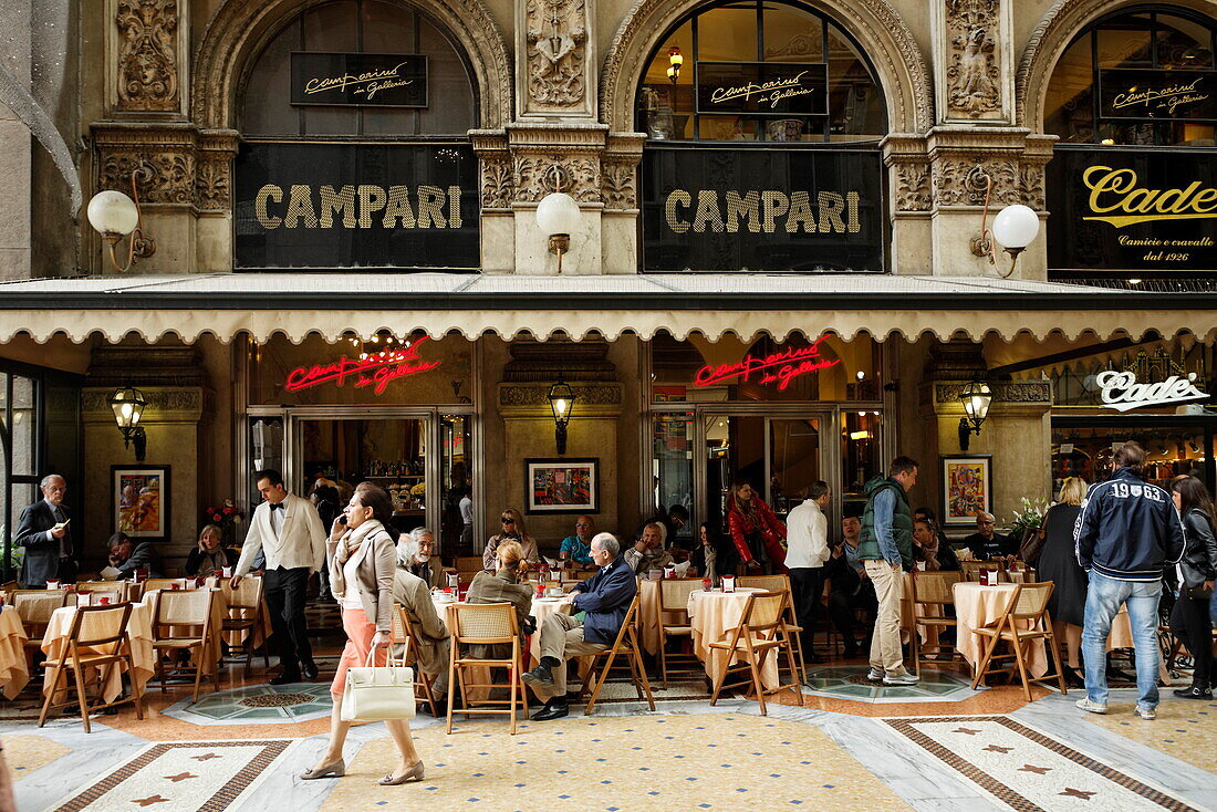 Bar Camparino, Galleria Vittorio Emanuele II, Mailand, Lombardei, Italien