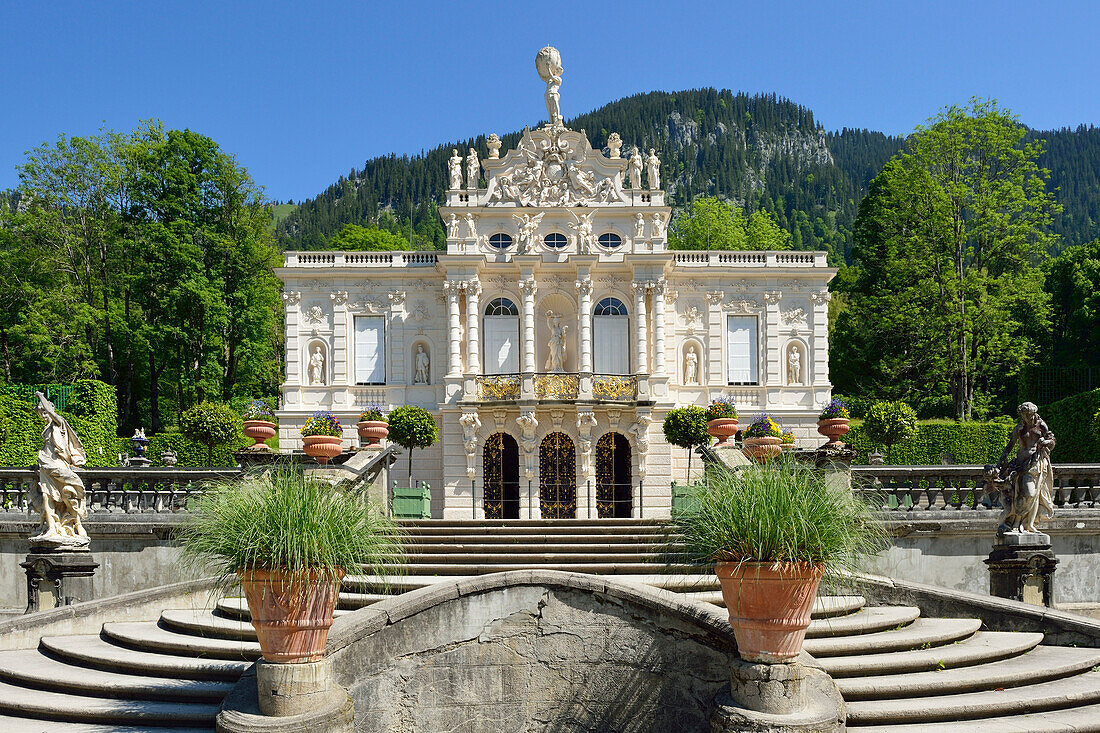 Linderhof Castle of King Ludwig II of Bavaria, Linderhof castle, rococo, Ammergau range, Bavarian Alps, Upper Bavaria, Bavaria, Germany