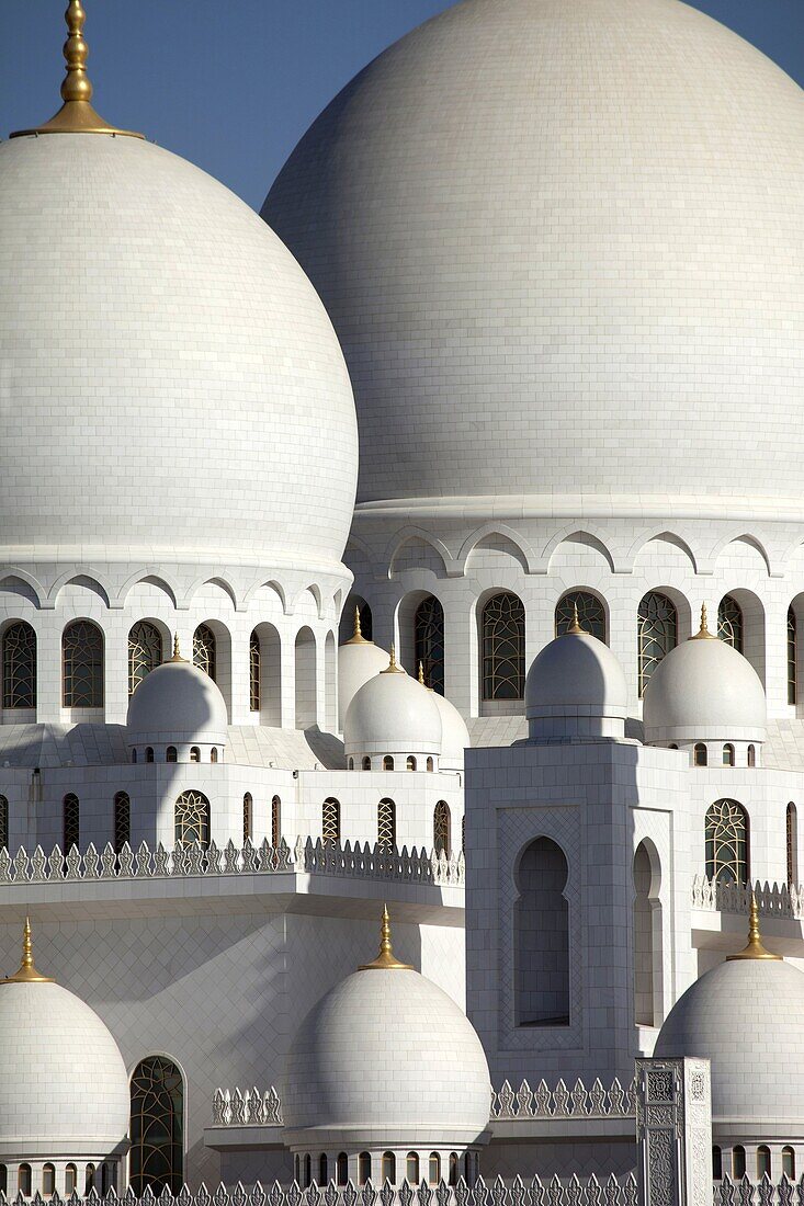 United Arab Emirates  Abu Dhabi  Sheikh Zayed Mosque.