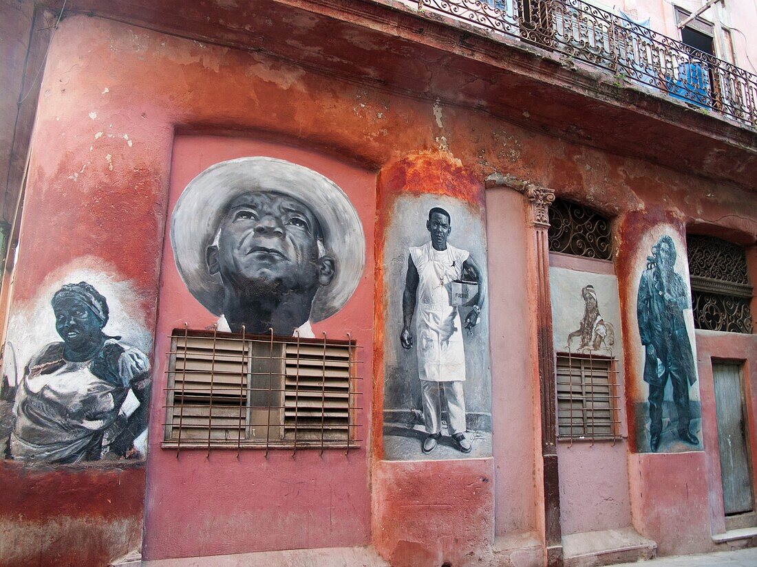 Mural of working class in Havana, Cuba