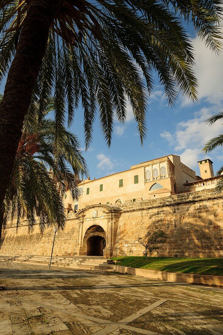Modern Portella, built within the last Renaissance fortified enclosure Palma de Mallorca, dating back to 1785, palm, mallorca, Balearic Islands, Spain, Europe