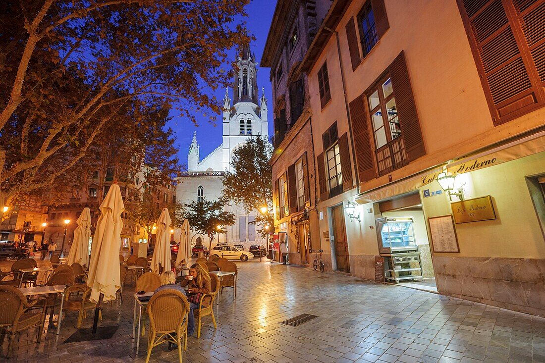 Gothic church of Santa Eulalia, XIV-XIX, Plaza Santa Eulalia, Mallorca, Balearic Islands, Spain