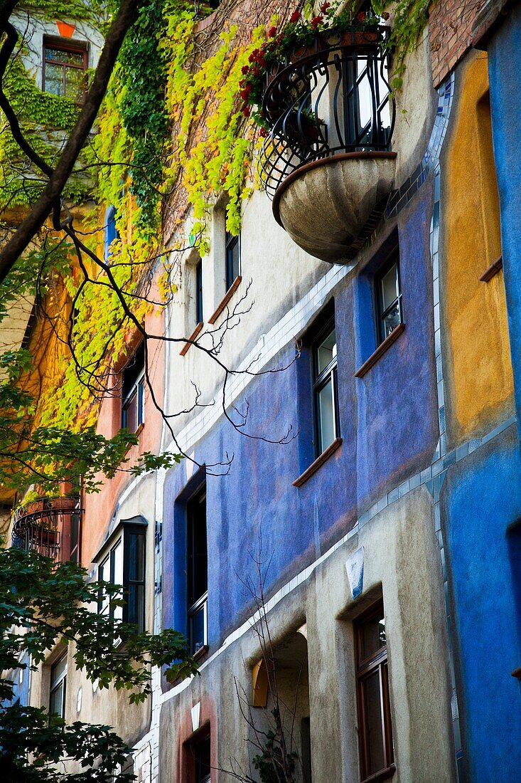 Building designed by Hundertwasser, Hundertwasserhaus, Vienna, Austria, Europe