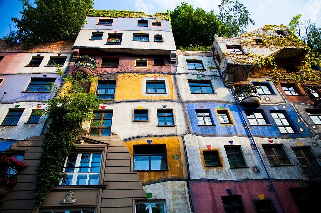 Building designed by Hundertwasser, Hundertwasserhaus, Vienna, Austria, Europe