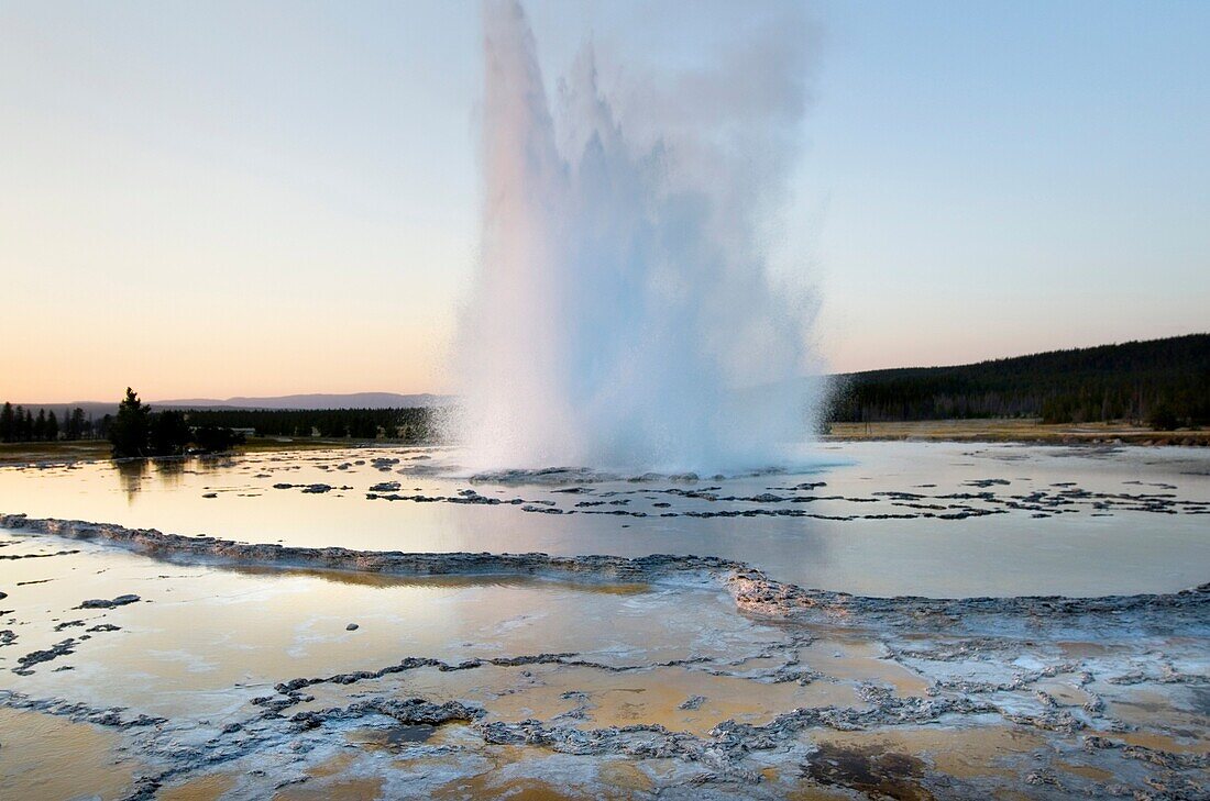 Great Fountain Geyser, Yellowstone National Park