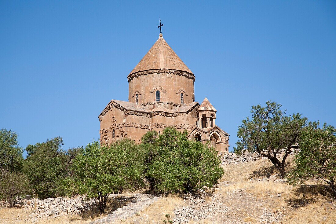 church of the holy cross, armenian cathedral, akdamar island, lake van, south-eastern anatolia, turkey, asia