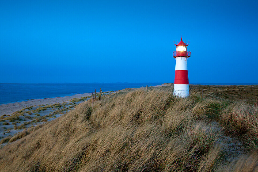 List Ost lighthouse, Ellenbogen peninsula, Sylt island, North Sea, North Friesland, Schleswig-Holstein, Germany