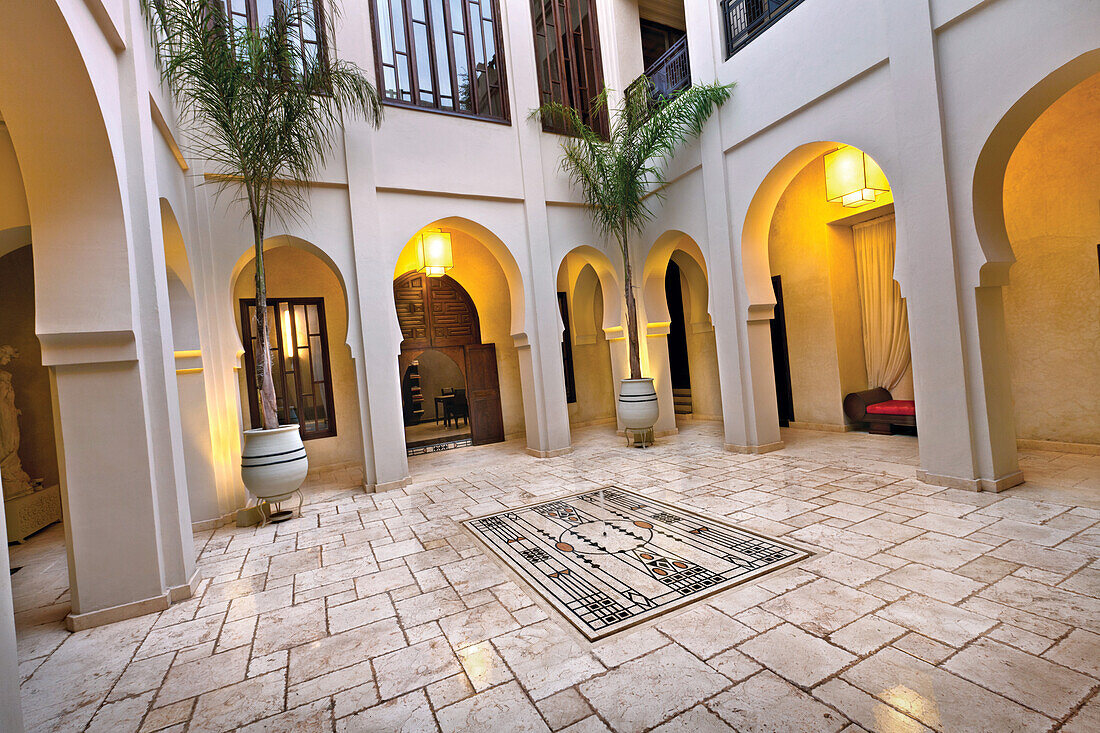 Innenhof von Riad Makassar, Marrakesch, Marokko