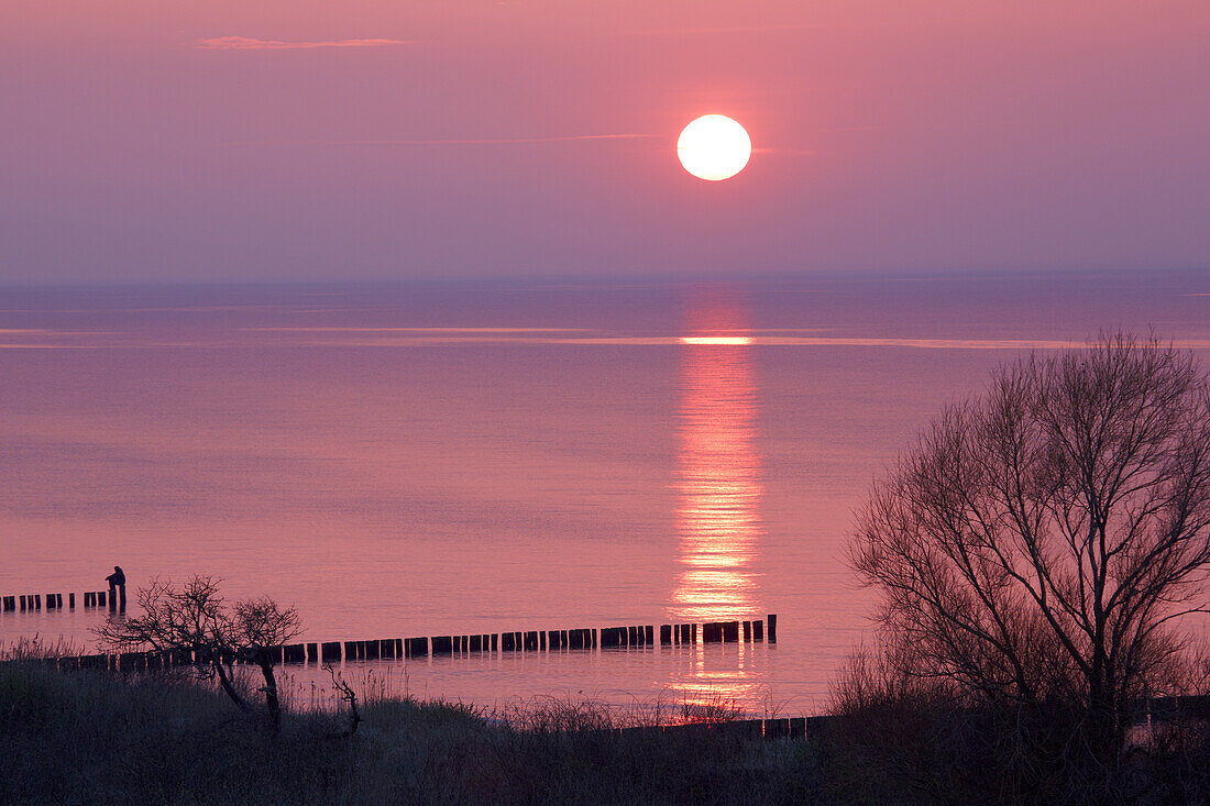 Sonnenuntergang über der Ostsee, Börgerende, Ostseeküste, Mecklenburg-Vorpommern, Deutschland