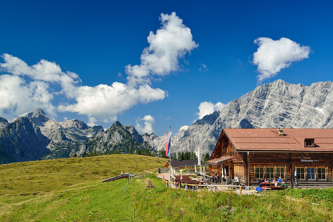 Gotzenalm vor Hundstod und Watzmann, Nationalpark Berchtesgaden, Berchtesgadener Alpen, Oberbayern, Bayern, Deutschland